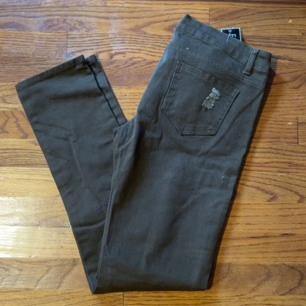 Jeans - Picture 2 of 2